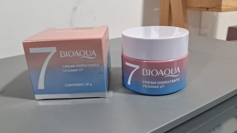 CREMA REVITALIZANTE V7 / ACLARADOR MAGICO